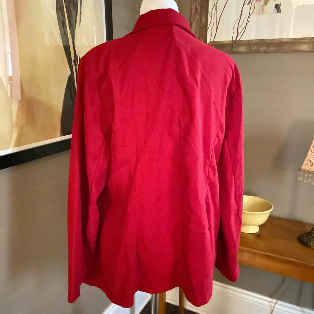 Red Jacket - Picture 4 of 5